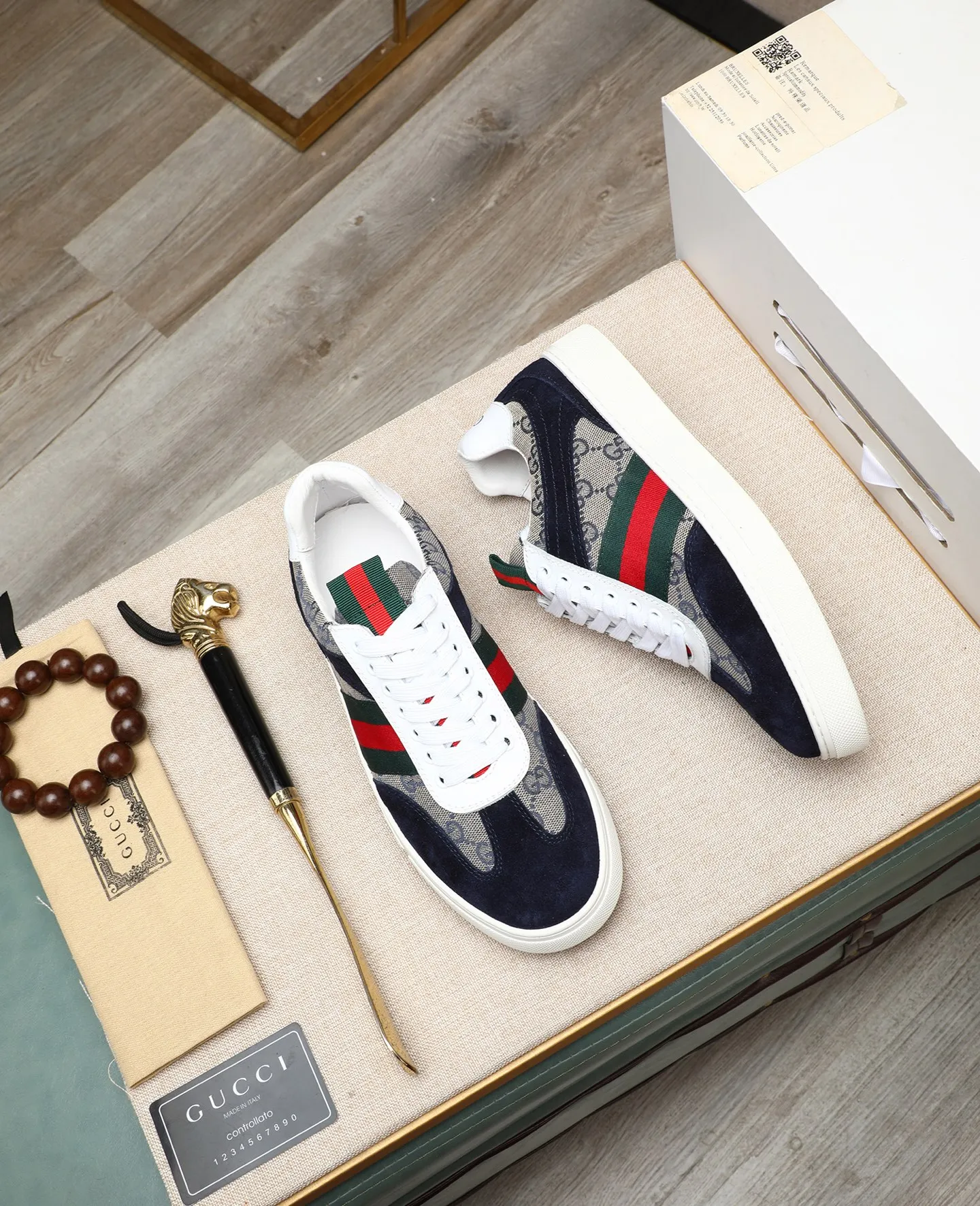 Men's men's shoes 💰440 GUCCI🔍🔍The latest model is on sale at the same time at the counter. Original calfskin imported from Italy, genuine leather lining, (high-end, noble, and classy) with exquisite workmanship. Sole: Original sole provided by the original factory, ⚠Exclusive double-layer movable molded sole super comfortable⚠, real shot 🎬The real thing is better🔍🔍"High quality·Follow the order" Code number 38-44